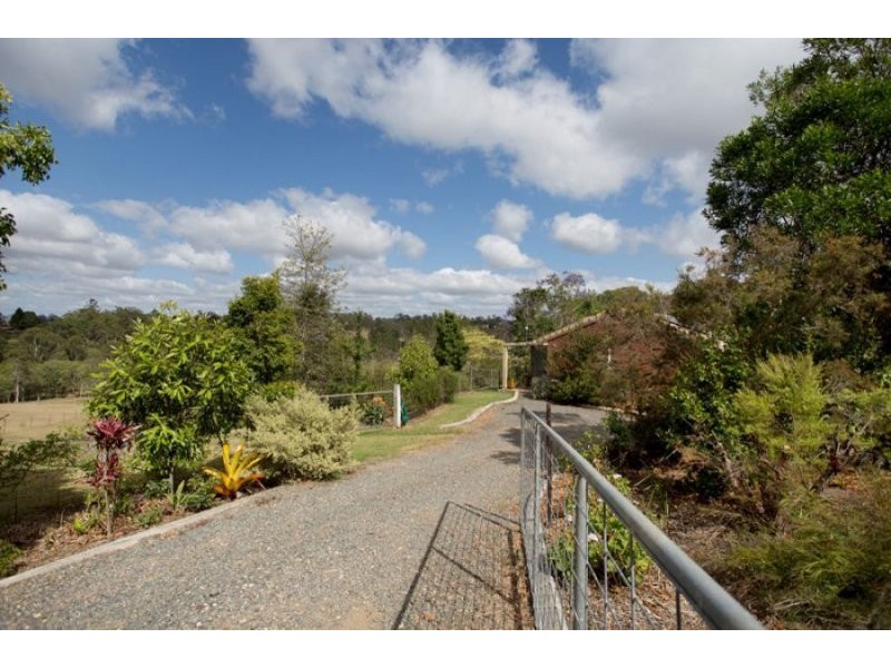 15 Wacal Road, Mothar Mountain QLD 4570