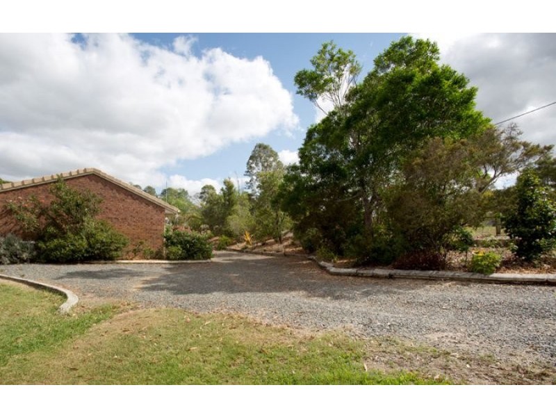 15 Wacal Road, Mothar Mountain QLD 4570