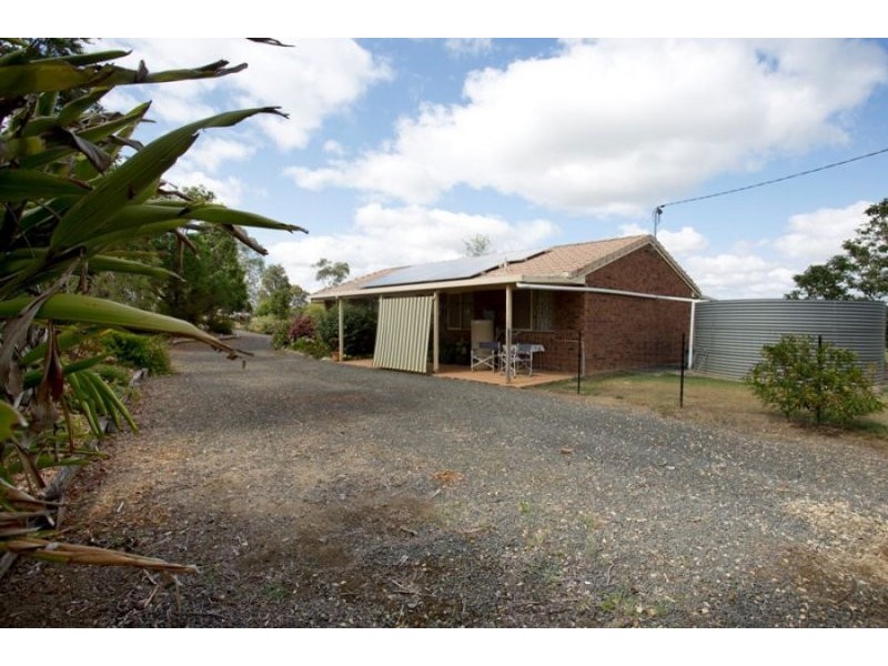 15 Wacal Road, Mothar Mountain QLD 4570