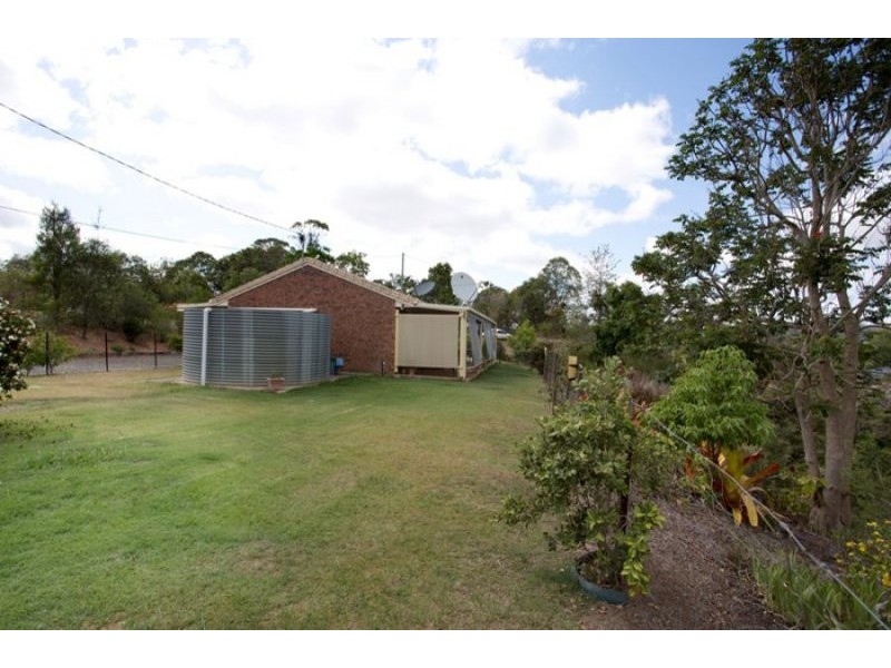 15 Wacal Road, Mothar Mountain QLD 4570