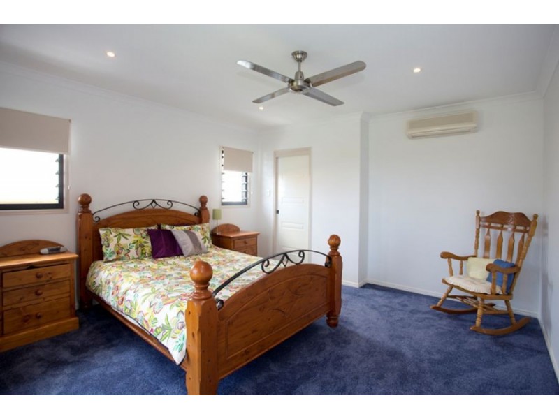 12 Tingira Close, Rainbow Beach QLD 4581