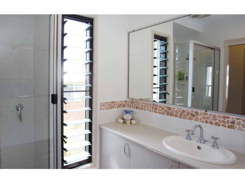 12 Tingira Close, Rainbow Beach QLD 4581