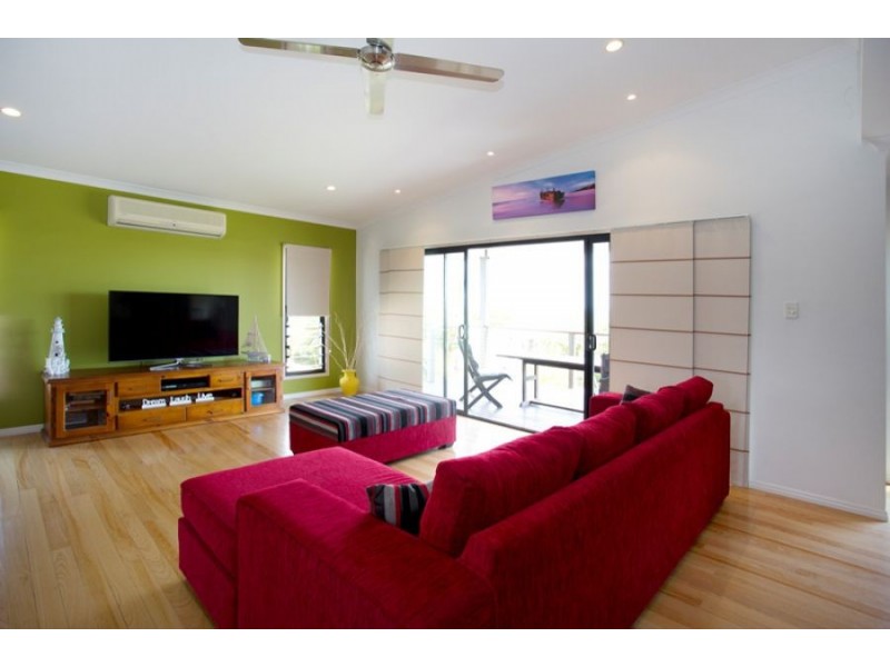 12 Tingira Close, Rainbow Beach QLD 4581
