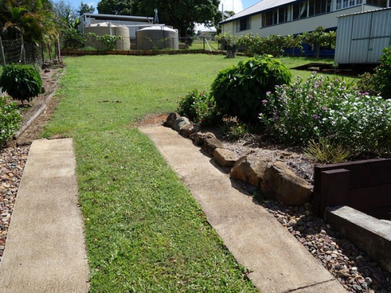 21 Crescent Road, Gympie QLD 4570