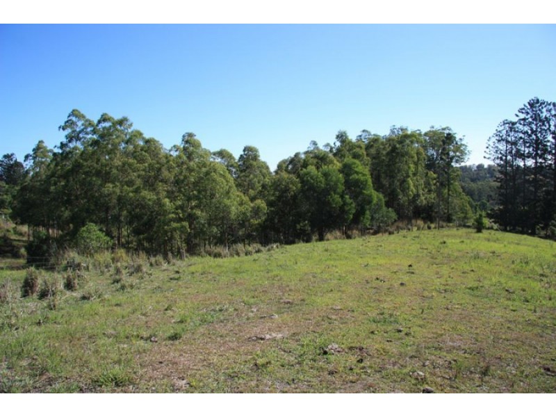 Canina QLD 4570