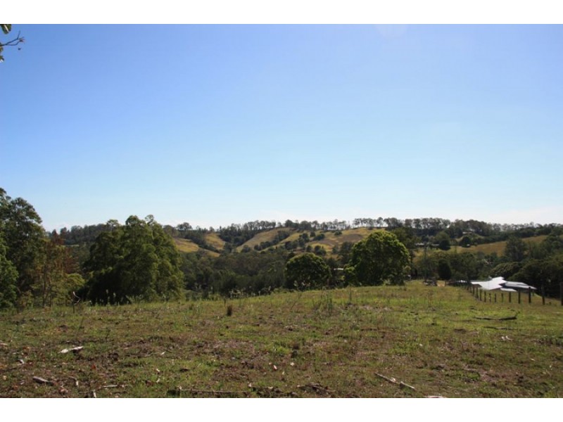 Canina QLD 4570
