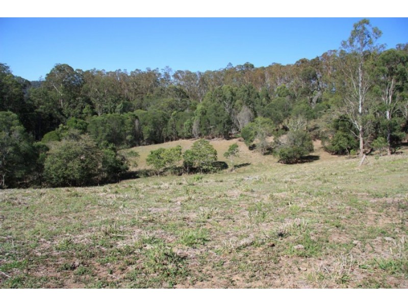 Canina QLD 4570