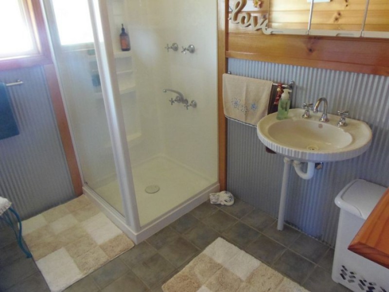 29 Stallan Road, Greens Creek QLD 4570