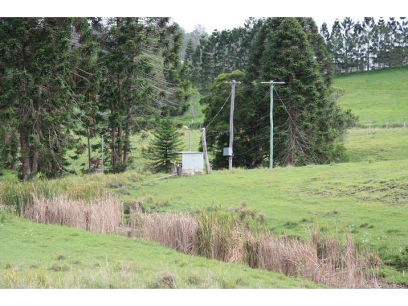 Glastonbury QLD 4570