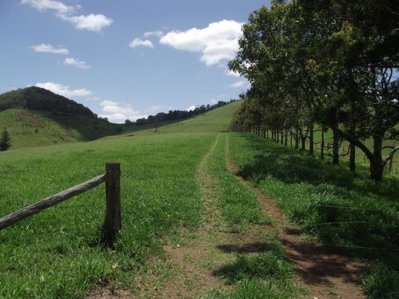 Glastonbury QLD 4570