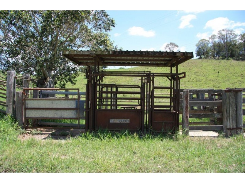 Glastonbury QLD 4570