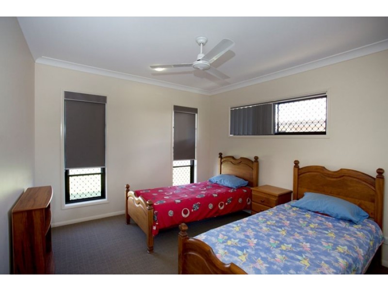 63 Gympie View Drive, Southside QLD 4570