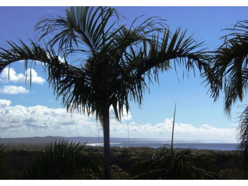 Unit 1/33 Tingira Close, Rainbow Beach QLD 4581