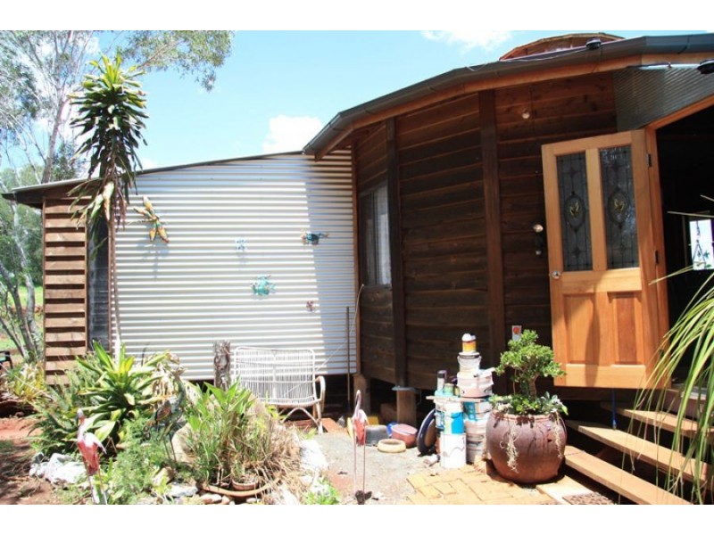 Tablelands QLD 4605