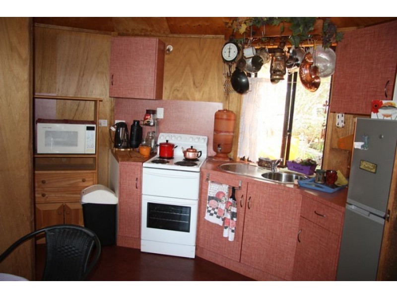 Tablelands QLD 4605