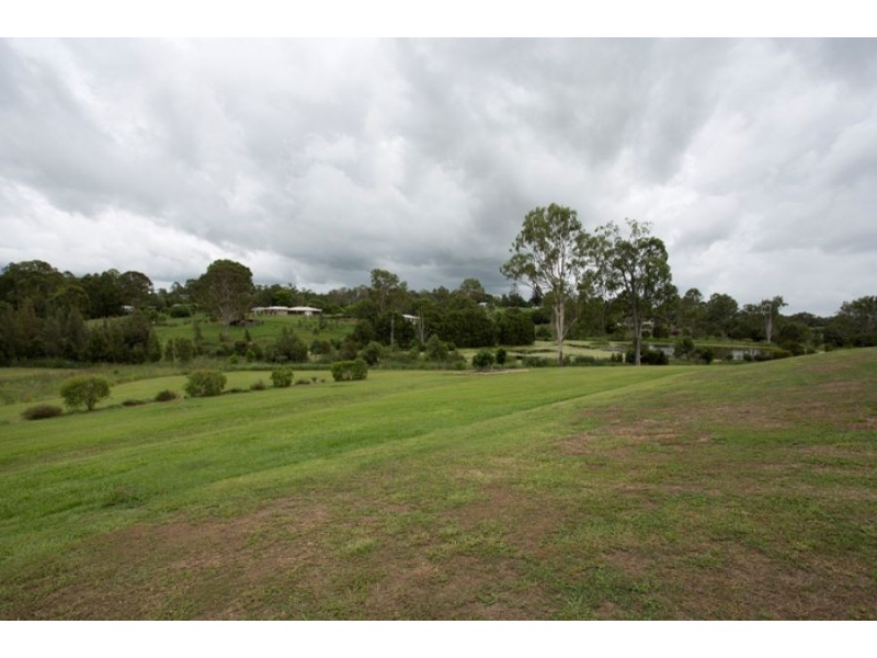 27 Watergum Drive, Pie Creek QLD 4570