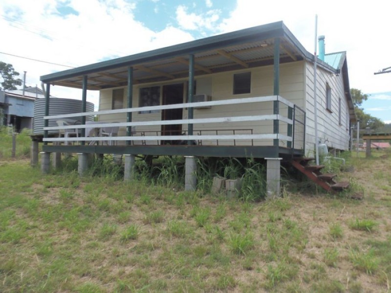 27 Bridge Street, Kilkivan QLD 4600