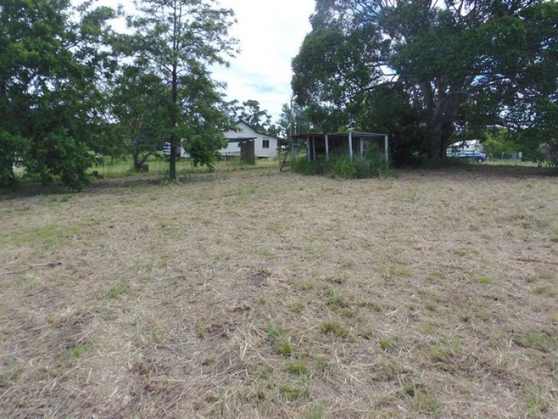 27 Bridge Street, Kilkivan QLD 4600