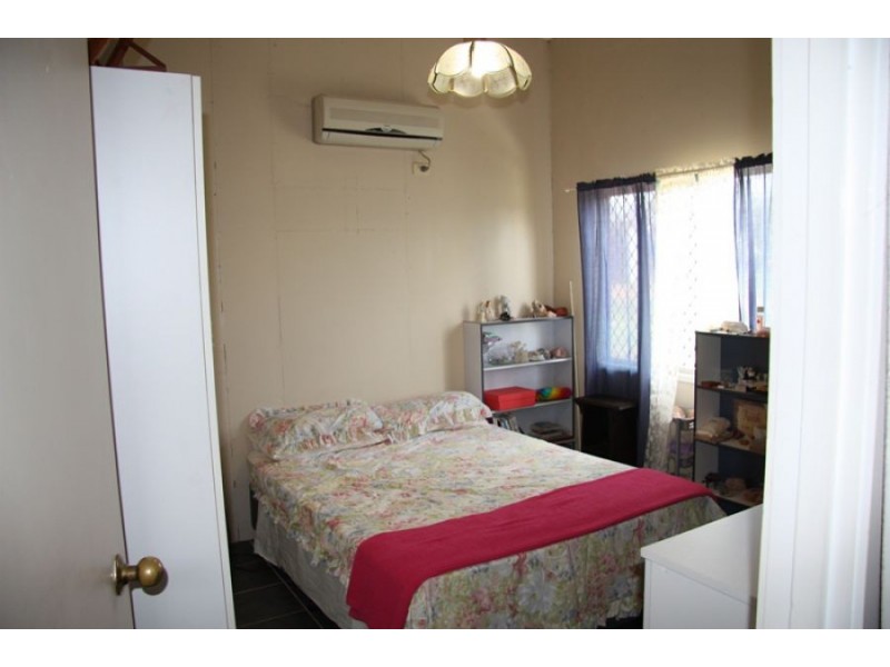 Owanyilla QLD 4650