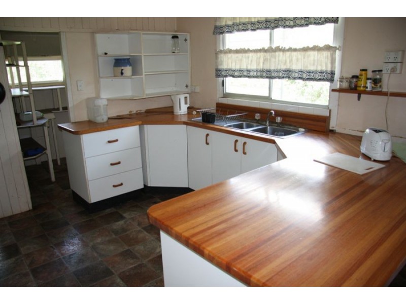 Owanyilla QLD 4650