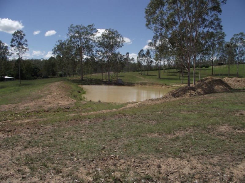 99 Cauleys Road, Paterson QLD 4570
