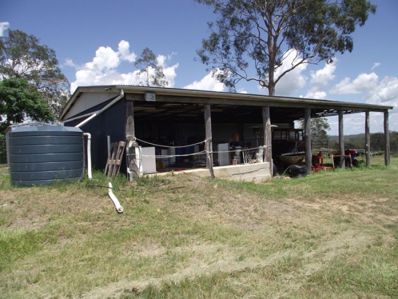 99 Cauleys Road, Paterson QLD 4570