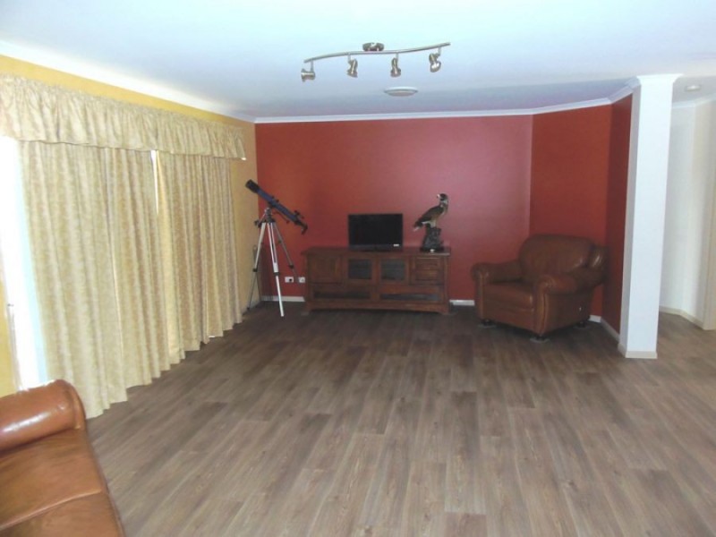 58 Outlook Road, Veteran QLD 4570