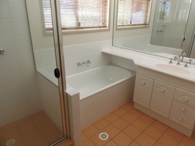 58 Outlook Road, Veteran QLD 4570