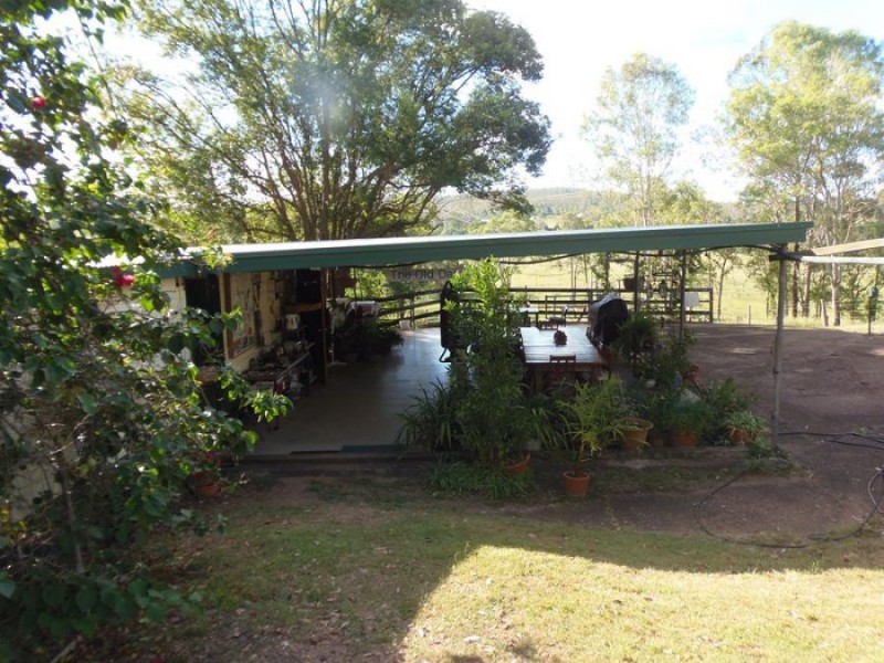 214 Rocks Road, Pie Creek QLD 4570