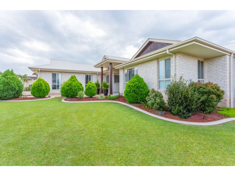 3 Bracefell Street, Southside QLD 4570