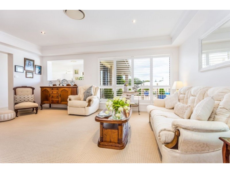 3 Bracefell Street, Southside QLD 4570