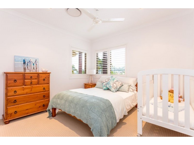 3 Bracefell Street, Southside QLD 4570