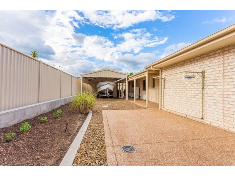 3 Bracefell Street, Southside QLD 4570