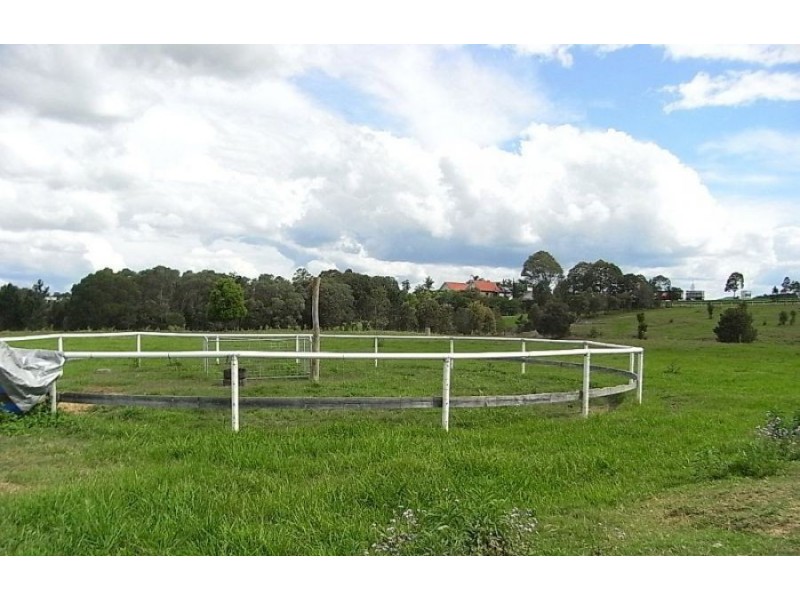 999 Bruce Highway, Kybong QLD 4570