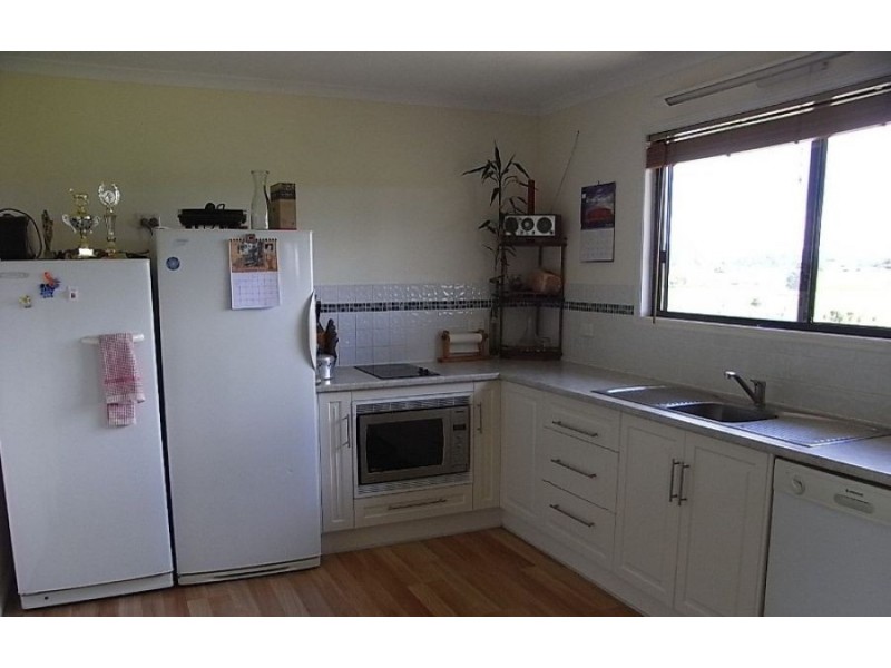 999 Bruce Highway, Kybong QLD 4570