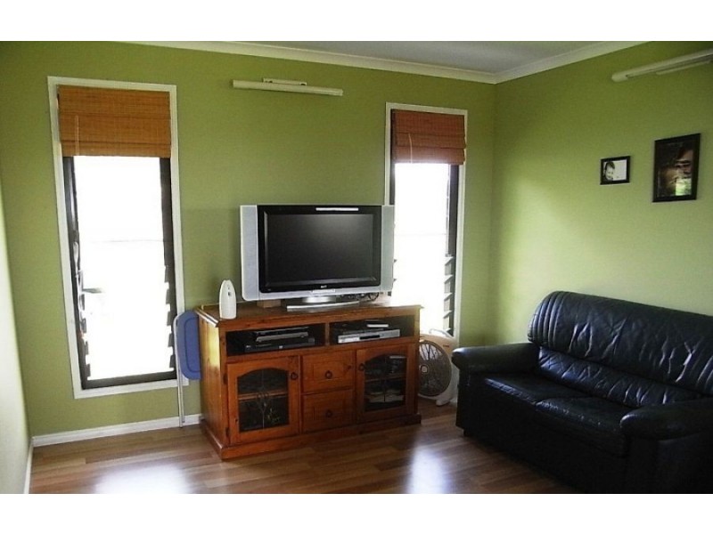 999 Bruce Highway, Kybong QLD 4570