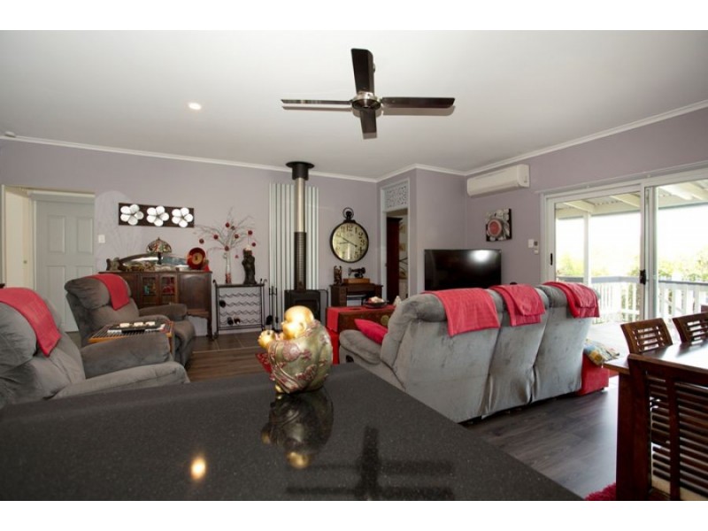 4 Ambulance Street, Pomona QLD 4568