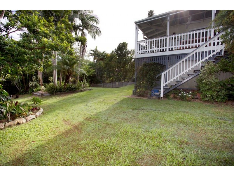 4 Ambulance Street, Pomona QLD 4568