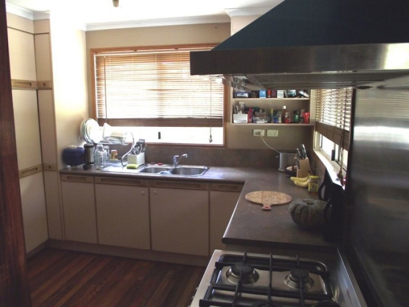 Wolvi QLD 4570