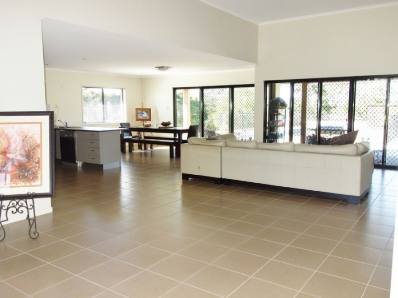 56 Fraser Road, Araluen QLD 4570