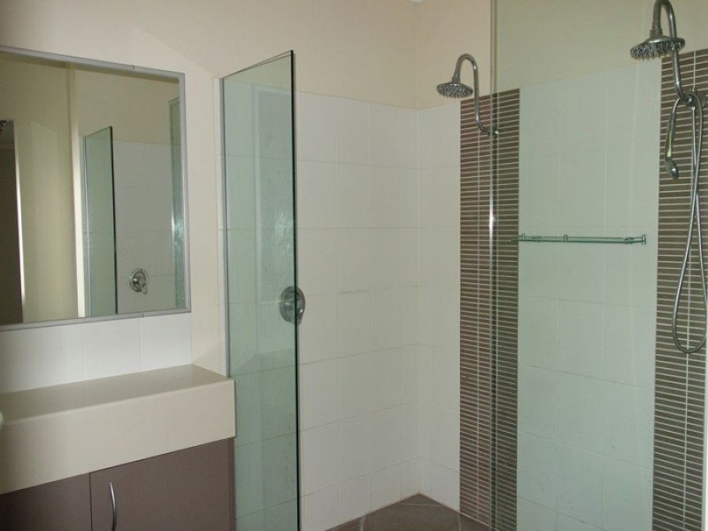 56 Fraser Road, Araluen QLD 4570