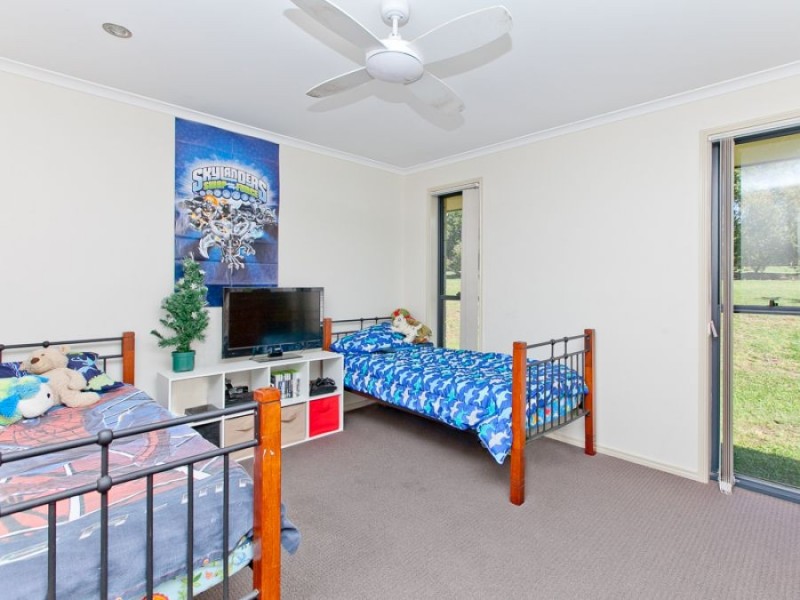 62 Taylor Road, Veteran QLD 4570