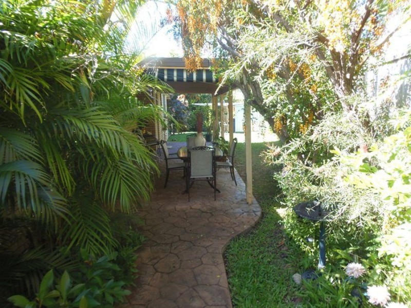 10 Panda Street, Southside QLD 4570
