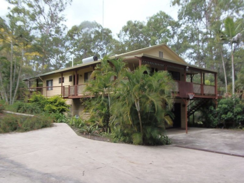 138 Deans Road, The Palms QLD 4570