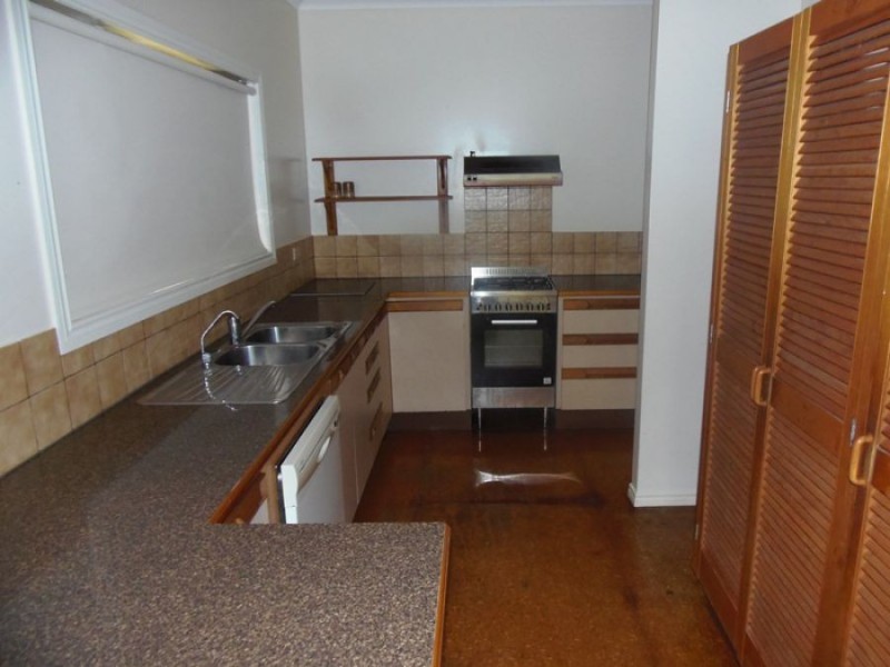 138 Deans Road, The Palms QLD 4570