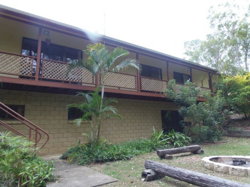 138 Deans Road, The Palms QLD 4570