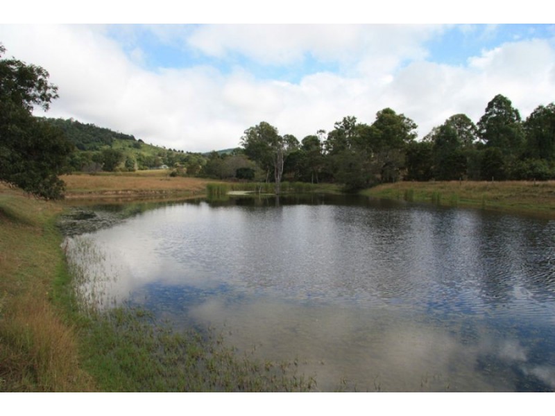 Glenwood QLD 4570