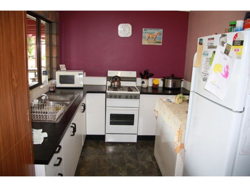 Glenwood QLD 4570