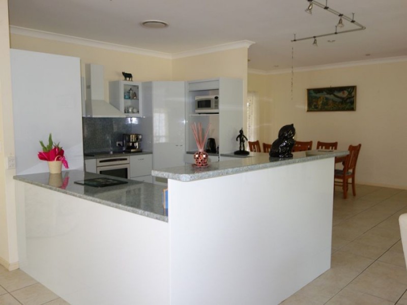 16 Conway Court, Glastonbury QLD 4570