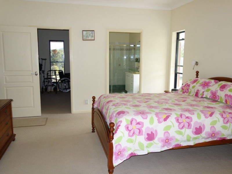 16 Conway Court, Glastonbury QLD 4570